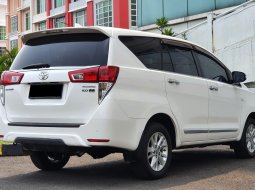 Toyota Kijang Innova Q 2016 bensin putih matic km40rban dp 53 jt cash kredit proses bisa dibantu 5