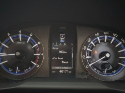 Toyota Kijang Innova Q 2016 bensin putih matic km40rban dp 53 jt cash kredit proses bisa dibantu 12