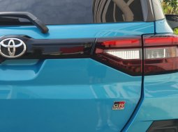 Toyota Raize 1.0T GR Sport CVT TSS (Two Tone) 2021 biru km 12ribuan tangan pertama dari baru 8