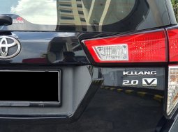 Km10rb Toyota Kijang Innova V 2022 bensin hitam cash kredit proses bisa dibantu 10
