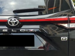 Toyota Veloz Q 2021 hitam matic km 14 ribuan dp 46 jt  cash kredit proses bisa dibantu 8