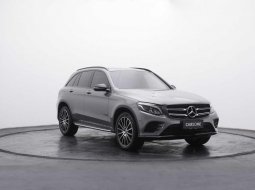 Mercedes-Benz GLC 200 AMG Line 2019 Abu-abu - DP MINIM ATAU BUNGA 0% - BISA TUKAR TAMBAH