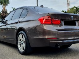 BMW 3 Series 320i Sport 2015 coklat 40rban mls cash kredit proses bisa dibantu 14