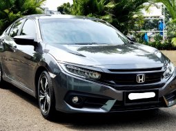 Dp50jt Honda Civic ES sedan turbo 2018 abu km29rban cash kredit proses bisa dibantu 1