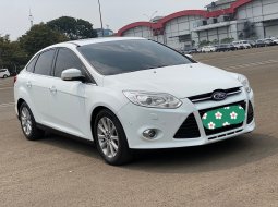 Ford Focus Titanium 1