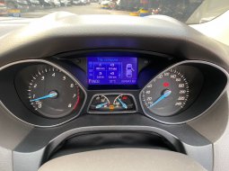 Ford Focus Titanium 11