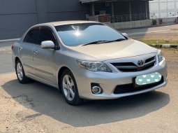 Toyota Corolla Altis 2.0 V 3