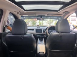Honda HR-V 1.8L Prestige 2016, Silver, KM 53rba Siap Pakai 9