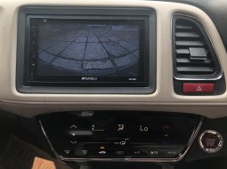 Honda HR-V 1.8L Prestige 2016, Silver, KM 53rba Siap Pakai 12