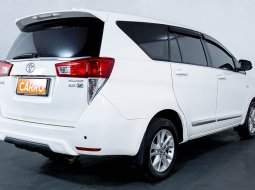 Toyota Kijang Innova V A/T Gasoline 2016 7
