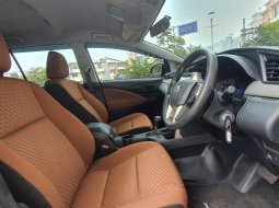 Toyota Kijang Innova 2.4G 2018 12
