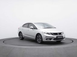 Honda Civic 1.8 2015 Sedan 2