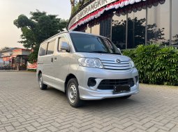 Daihatsu Luxio 1.5 D MT 2019