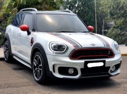 Km5rban Mini Cooper 2.0L Countryman S (F60) JCW Package CKD AT 2018 putih cash kredit proses bisa