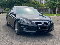 Honda Accord 2.4 VTi-L 2011 Hitam 2