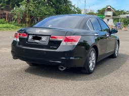 Honda Accord 2.4 VTi-L 2011 Hitam 5