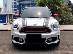 KM5rb ! Mini Cooper 2.0L Countryman S (f60)JCW Package CKD AT 2018 White On Black