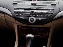 Honda Accord VTi-L 2012 Sedan Hitam 6