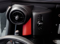 MINI Cooper S Hatch AT 2020 Merah 15
