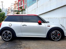 MINI Cooper John Cooper Works 2018 silver km 10rb pajak panjang cash kredit proses bisa dibantu 4