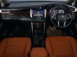 JUAL Toyota Innova 2.0 V AT 2016 Hitam 9