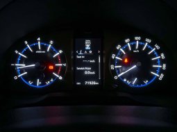 JUAL Toyota Innova 2.0 V AT 2016 Hitam 10