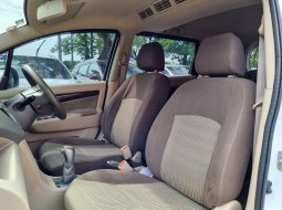Suzuki Ertiga Dreza 2017 AT Matic Putih Istimewa Terawat 11