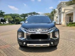 Mitsubishi Xpander Cross AT 2022 MPV