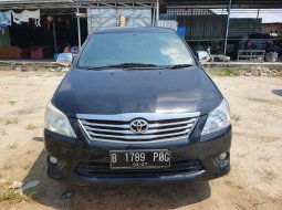 Toyota Kijang Innova G M/T Gasoline 2012 Hitam 4