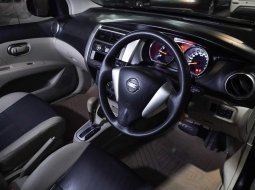 Nissan Grand Livina XV 2014 SUV 3