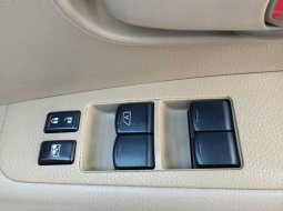 Nissan Grand Livina SV 2015 SUV 3
