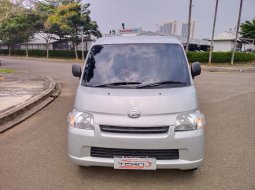 Daihatsu Gran Max D 2018 Minivan