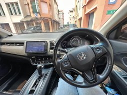 Honda HR-V 1.5L E CVT Special Edition 2019 hrv dp 0 se 5