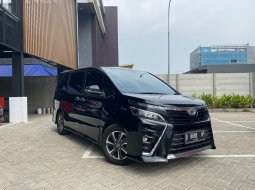 Toyota Voxy CVT 2018