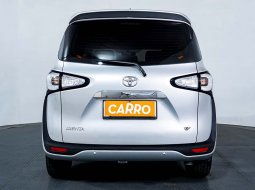 Toyota Sienta V MT 2018 5