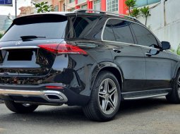 Mercedes-Benz GLE 450 4MATIC AMG Line 2021 hitam km17ribuan cash kredit proses bisa dibantu 5