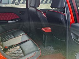 Suzuki Baleno Hatchback A/T 2020 Merah 5