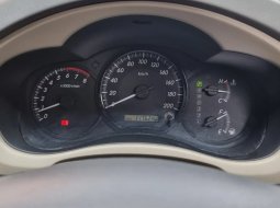 Toyota Kijang Innova 2.0 G 2015 AT 10