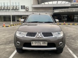 Mitsubishi Pajero Sport Dakar 4x2 AT 2012 Coklat 1