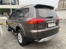 Mitsubishi Pajero Sport Dakar 4x2 AT 2012 Coklat 3