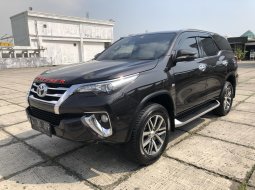 Toyota Fortuner 2.7 SRZ AT 2017, Coklat, KM 90rban, Siap Pakai 3