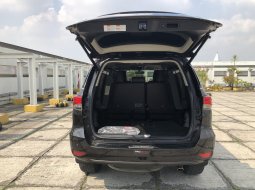 Toyota Fortuner 2.7 SRZ AT 2017, Coklat, KM 90rban, Siap Pakai 7