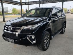 Toyota Fortuner 2.4 VRZ AT 2016