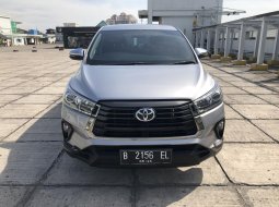 Toyota Venturer 2.0 A/T 2021, Bensin, Silver, KM 28rban siap pakai