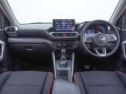 Daihatsu Rocky 1.0 R Turbo CVT Two Tone 2021 SUV Dp 20 Juta Dan Angsuran 4 Jutaan 6