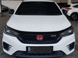 Honda City Hatchback RS A/T ( Matic ) 2021 Putih Km 21rban Mulus Siap Pakai