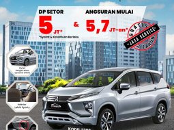 MITSUBISHI XPANDER (STERLING SILVER)  TYPE EXCEED 1.5 M/T (2018) 1