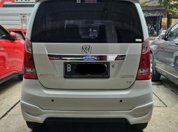 Suzuki Karimun Wagon GS 1.0 MT ( Manual ) 2019 Putih Km Low  37rban Siap Pakai 9