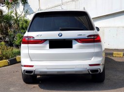 BMW X7 xDrive40i Excellence 2021 putih 3 rban mls cash kredit proses bisa dibantu 7