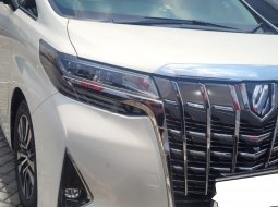 Toyota Alphard 2.5 G A/T 2018 Garansi 1thn
